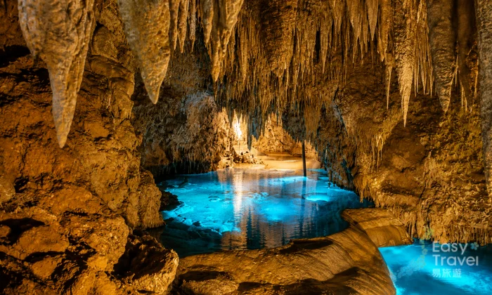 gyokusendo-cave-in-okinawa-world