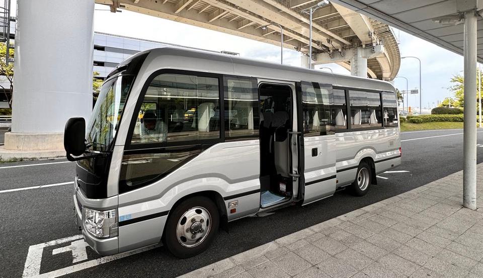 Tokyo Micro Bus (Coaster) 6