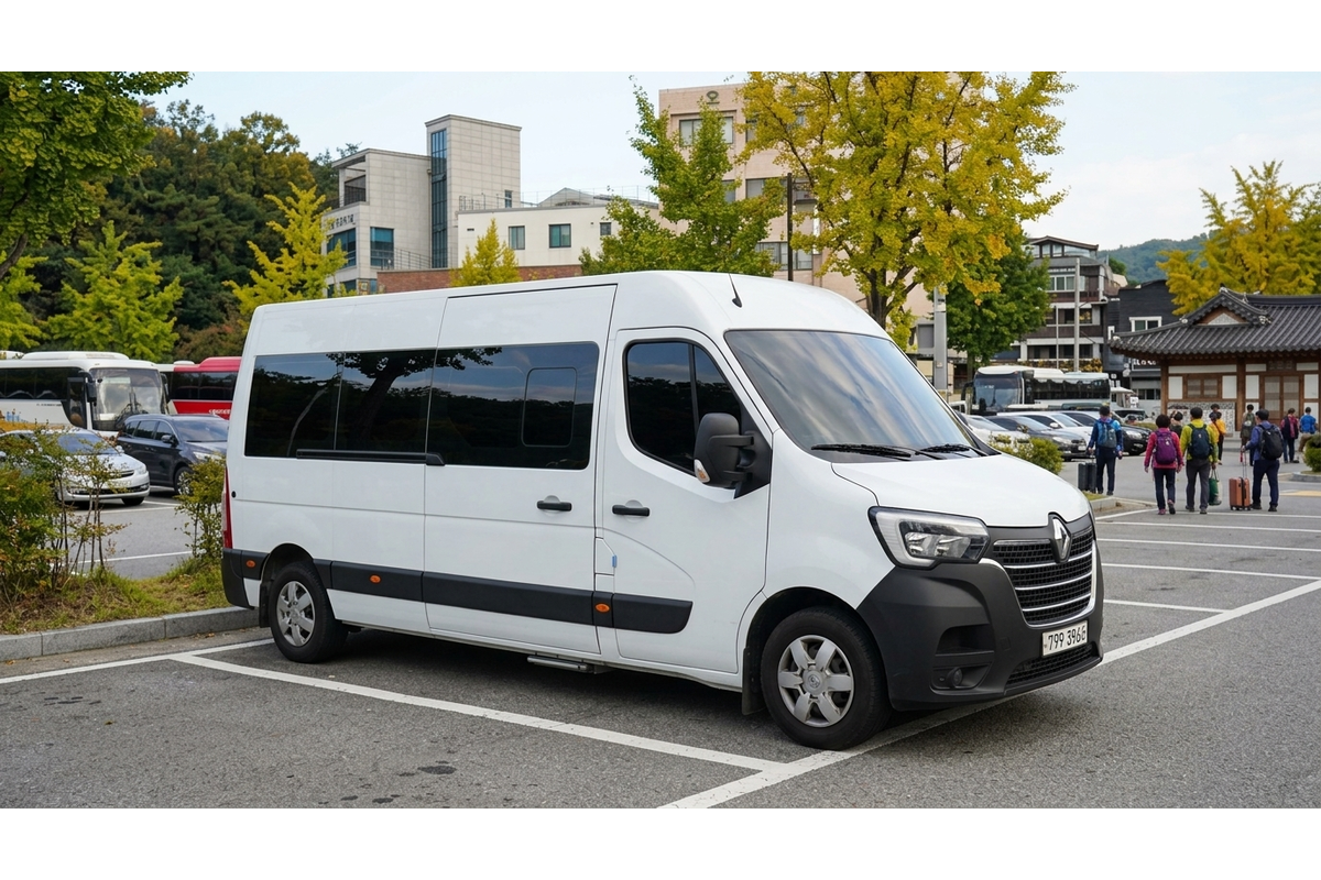 Sewa Mobil dan Supir Pribadi di Korea menggunakan Korea / Seoul 15 seaters jumbo van 3