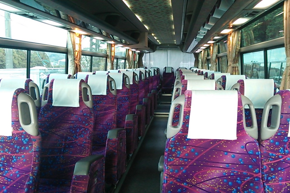 Osaka Large Bus Private Daily Car Hire in OSAKA Easy Travel